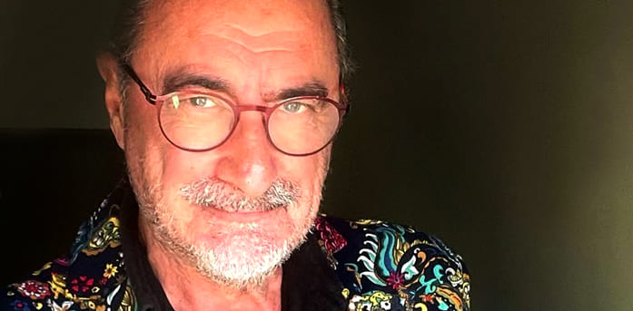 Retrato del periodista Carlos Herrera