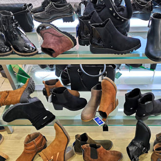 Calzados Benavente - Virgen de Lujan Lacquer